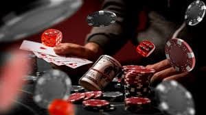 206 pub Game Lobby categories including slots, live casino, and sports on a mobile screen